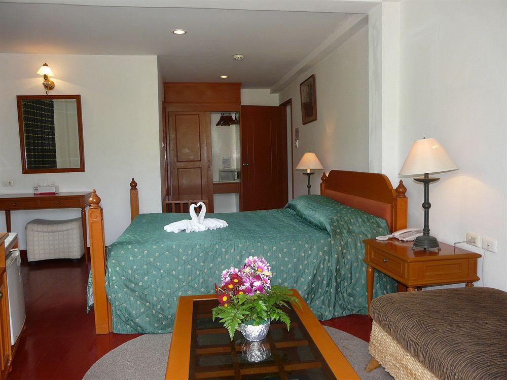 Orchid Hotel And Spa Kalim Bay Patong Dış mekan fotoğraf