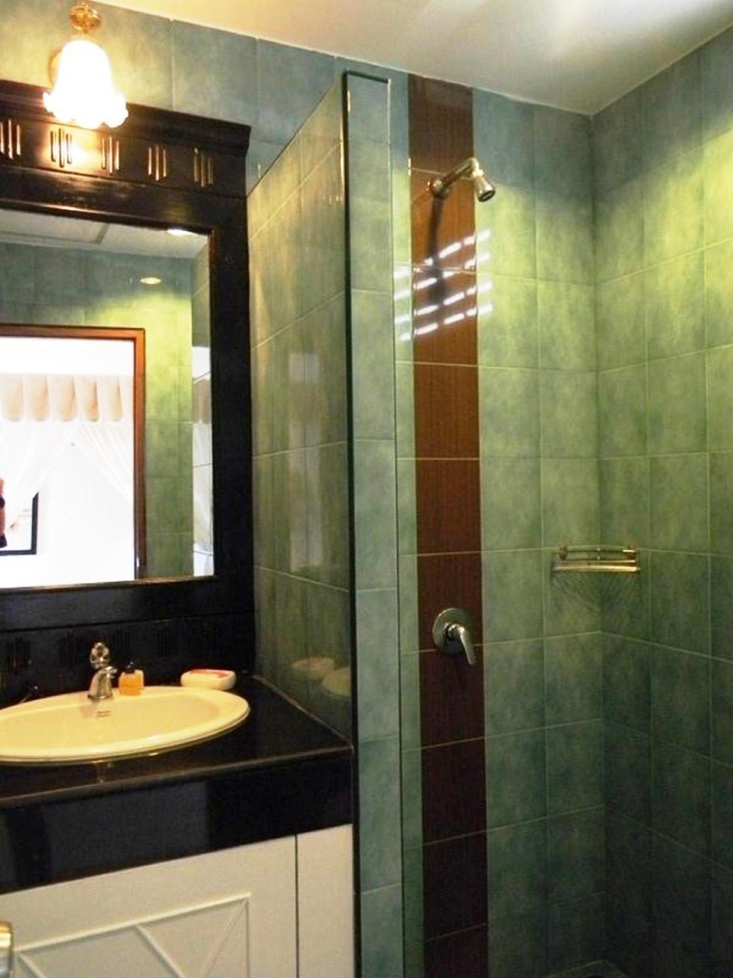 Orchid Hotel And Spa Kalim Bay Patong Dış mekan fotoğraf